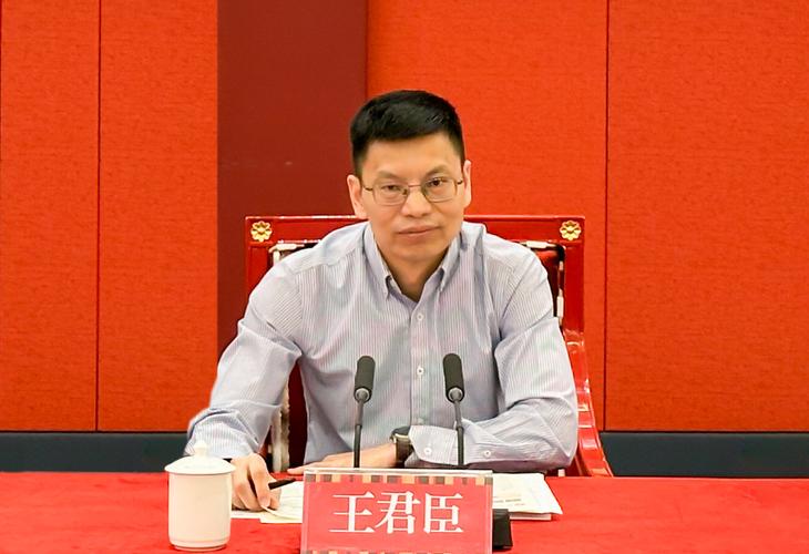 四川省人民政府驻重庆办事处主任王君臣带队调研《文成公主》项目