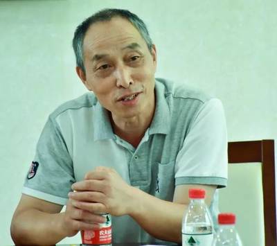 三十年后再聚首，母校芳华更润君